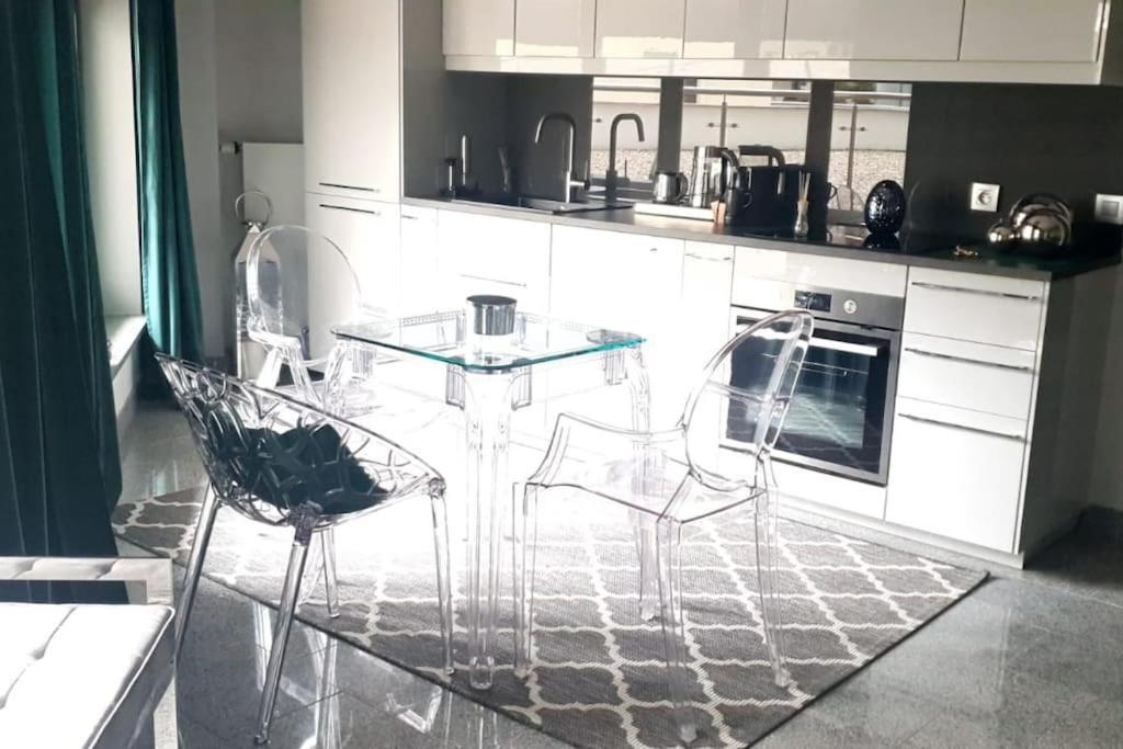 Loft Solec Residence Варшава Экстерьер фото